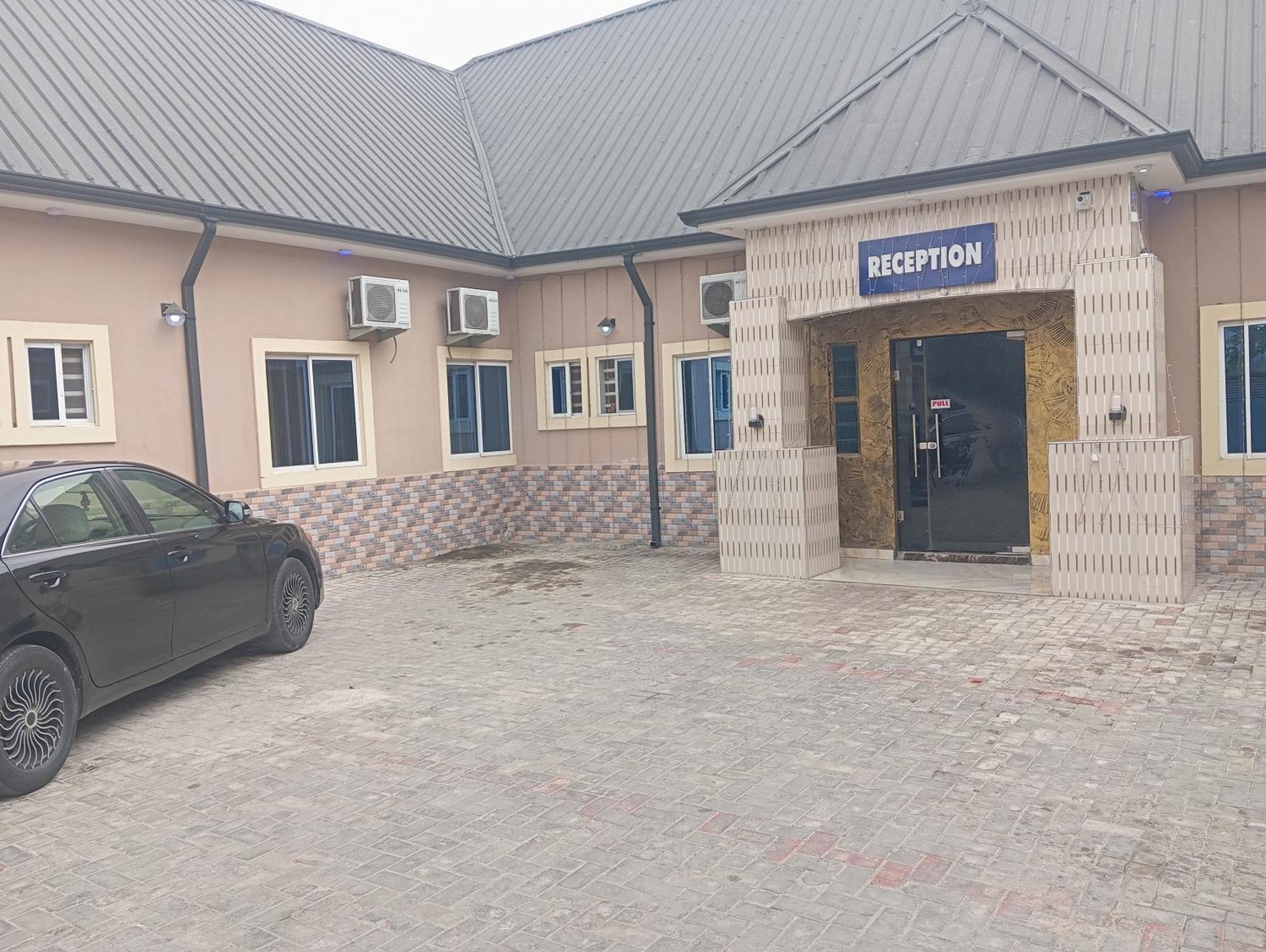 Charles Groove Hotel & Suit Port Harcourt Eksteriør billede